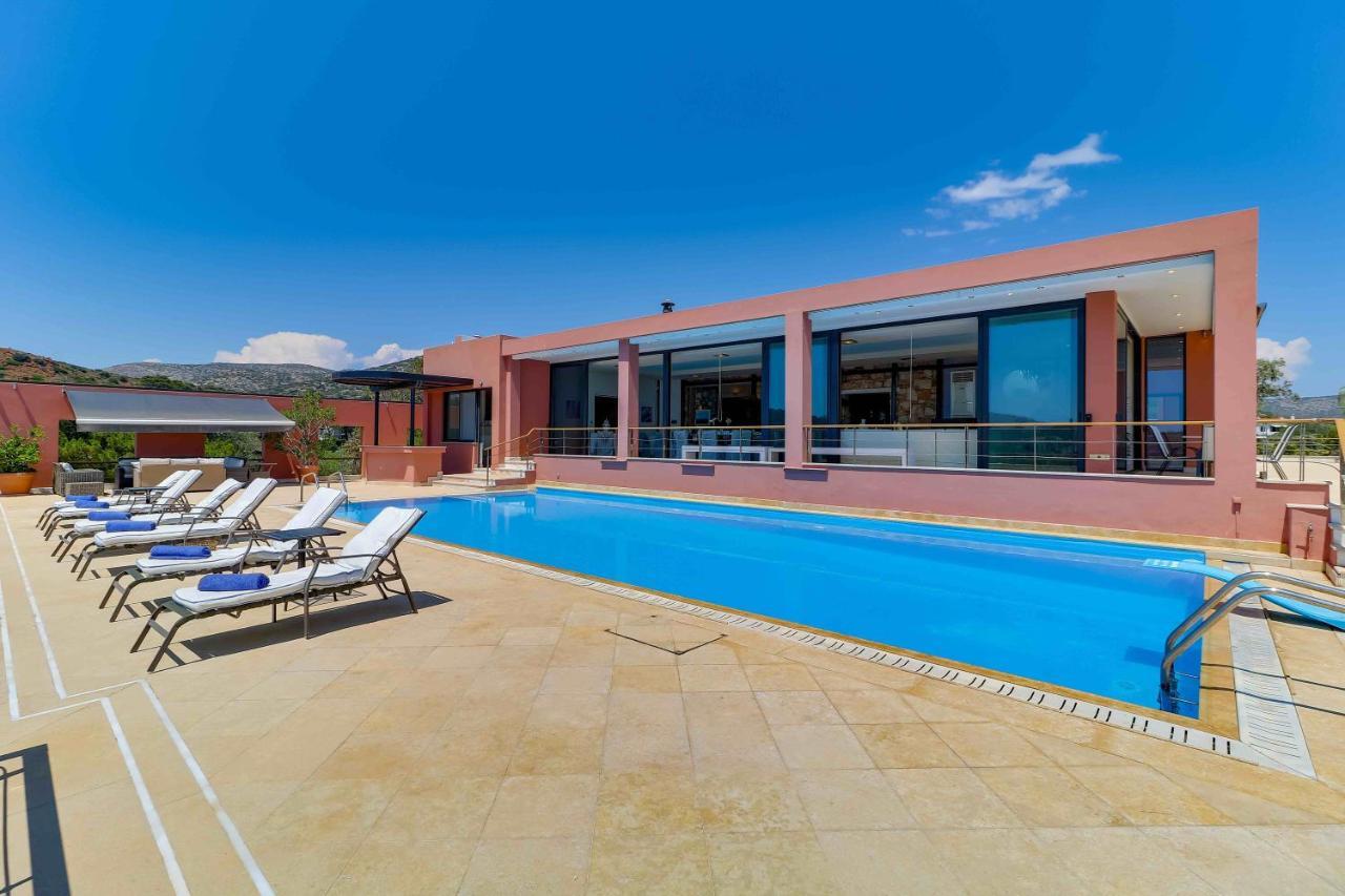 Black Diamond Beachfront Pool Villa Pasithea In Sounio, Athens Kap Kap Sounion Exterior foto