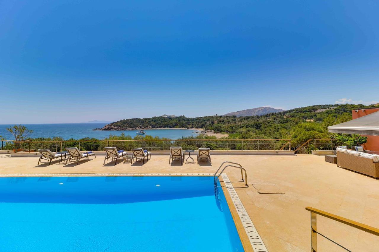 Black Diamond Beachfront Pool Villa Pasithea In Sounio, Athens Kap Kap Sounion Exterior foto