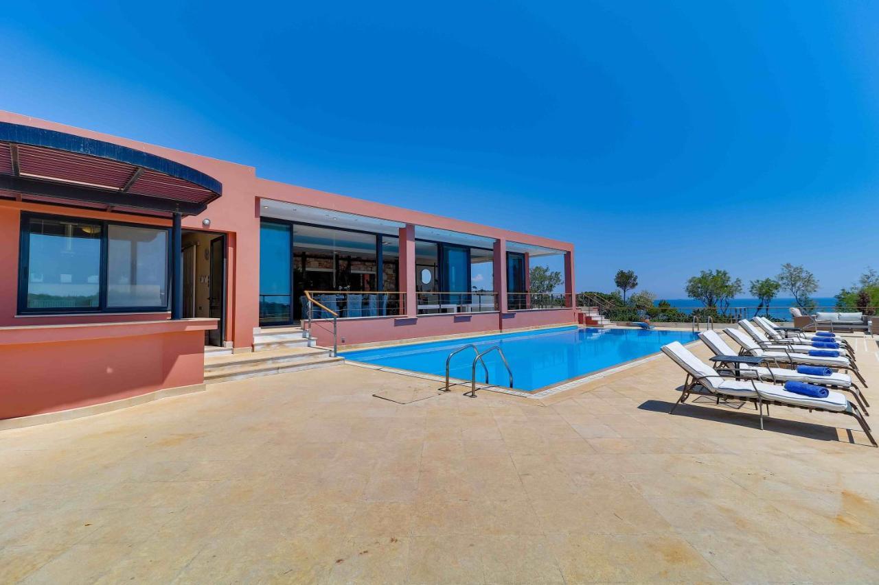 Black Diamond Beachfront Pool Villa Pasithea In Sounio, Athens Kap Kap Sounion Exterior foto
